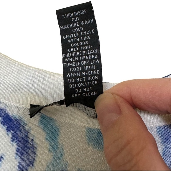 INC International Concepts Blue White Short Sleeve Top Rhinestone Collar Size S - Picture 4 of 6